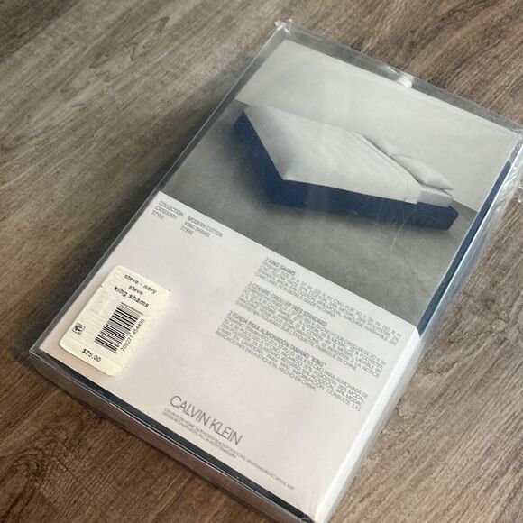 NEW 🍁 Calvin Klein Modern Cotton Steve Sham Pair. King - Picture 2 of 3